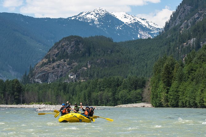 Elaho Whitewater Experience - The Ride to the Elaho River