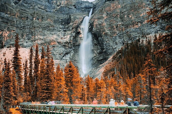 Emerald Lake,Natural Bridge, Wapta Falls & Takakkaw Falls in Yoho - Why this Yoho tour works so well from Banff