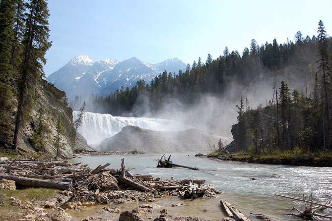 Emerald Lake, Takakkaw Falls & Canadian Rockies Hidden Gems - Small group comfort and what you actually receive
