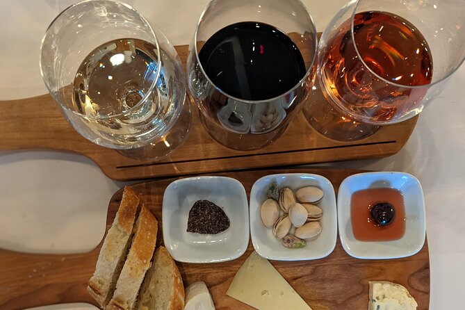 Evening Sip, Savor, Stroll Tour - Practical details that affect your night
