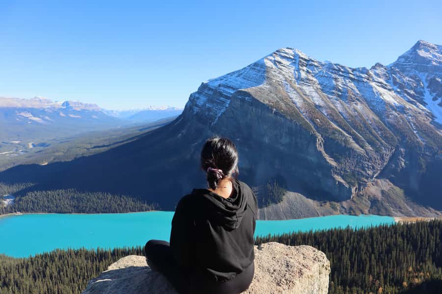 Explore Banff National Park & Lake Louise Day Trip - The guide makes the difference