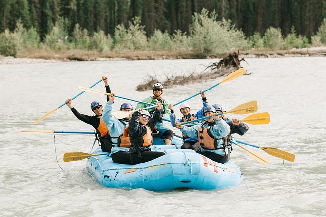 Family Rafting Adventure | Kicking Horse River - The end of the day at the river base