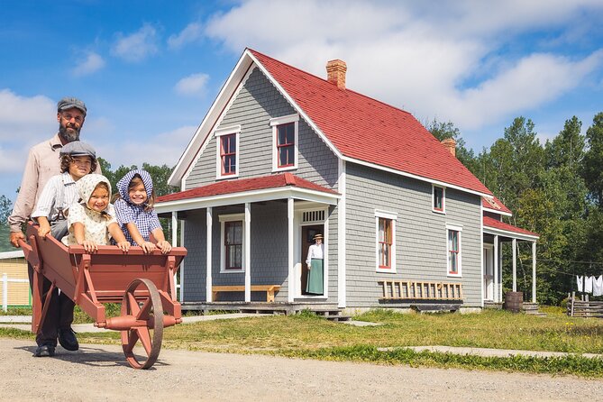 Family visit to the Acadian Historic Village - Bilingual guides make the buildings matter