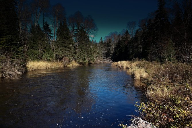 Fly Fishing Guided Experiences - Stories about fish, place, and conservation