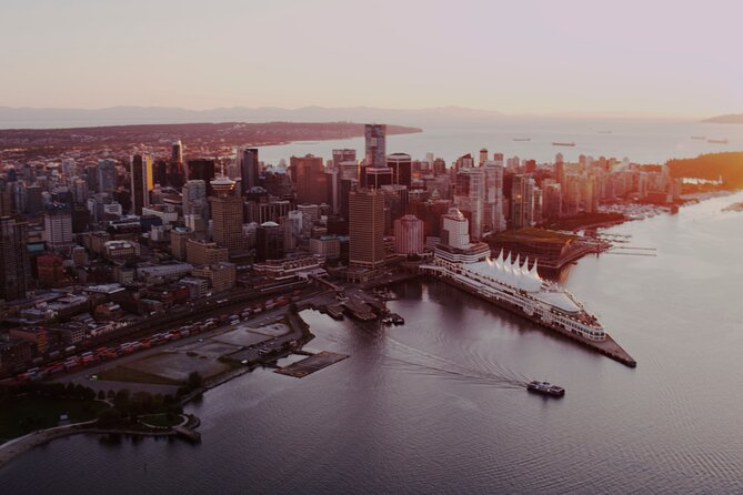 Flyover in Vancouver - The three stages inside the dome