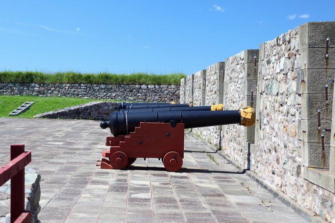 Fortress of Louisbourg Driving Tour from Sydney Nova Scotia - Is the small vehicle an advantage?