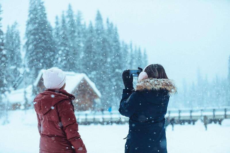 From Banff: Lake Louise & Yoho Full Day Tour - Lake Louise gives you the famous view in winter
