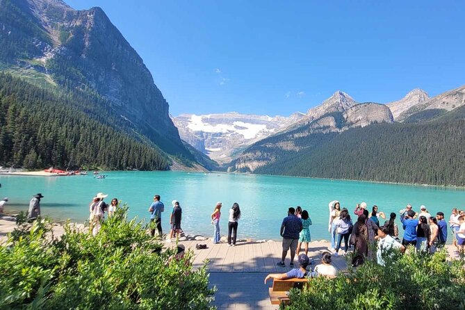 From Banff: Moraine Lake and Lake Louise Half Day Tour - Ninety minutes beside Lake Louise