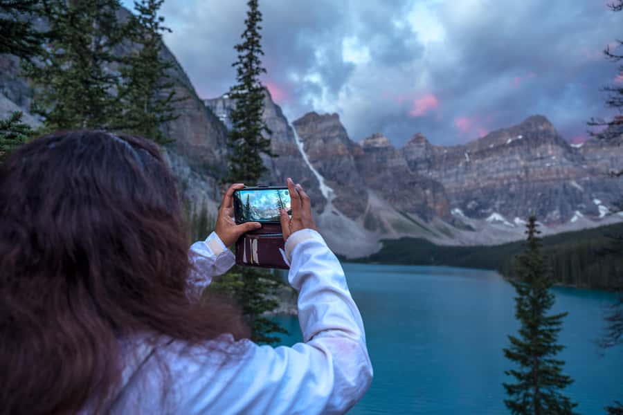 From Banff: Sunrise Moraine & Louise Premium Guided Tour - Guides, photography, and the human side