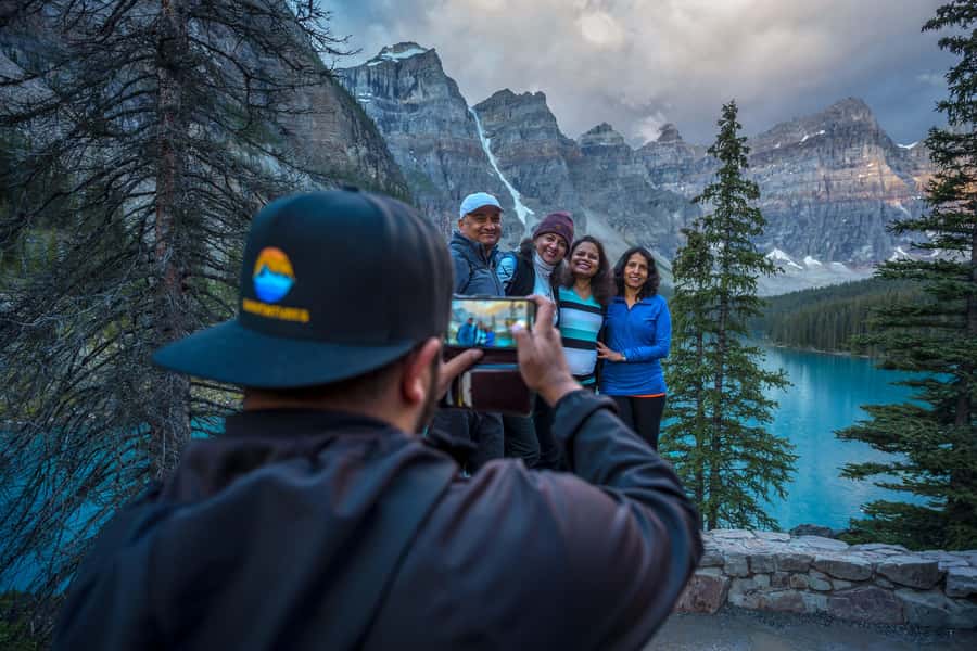 From Banff: Sunrise Moraine & Louise Premium Guided Tour - Simple planning advice for the morning