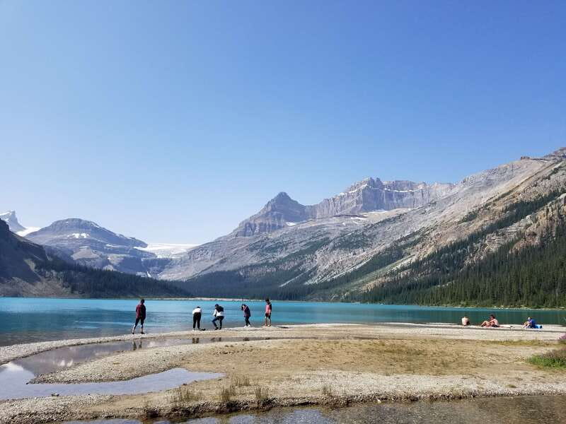 From Calgary/Banff: Columbia Icefield Glacier Full-Day Trip - Crowfoot Glacier: a fast first stop