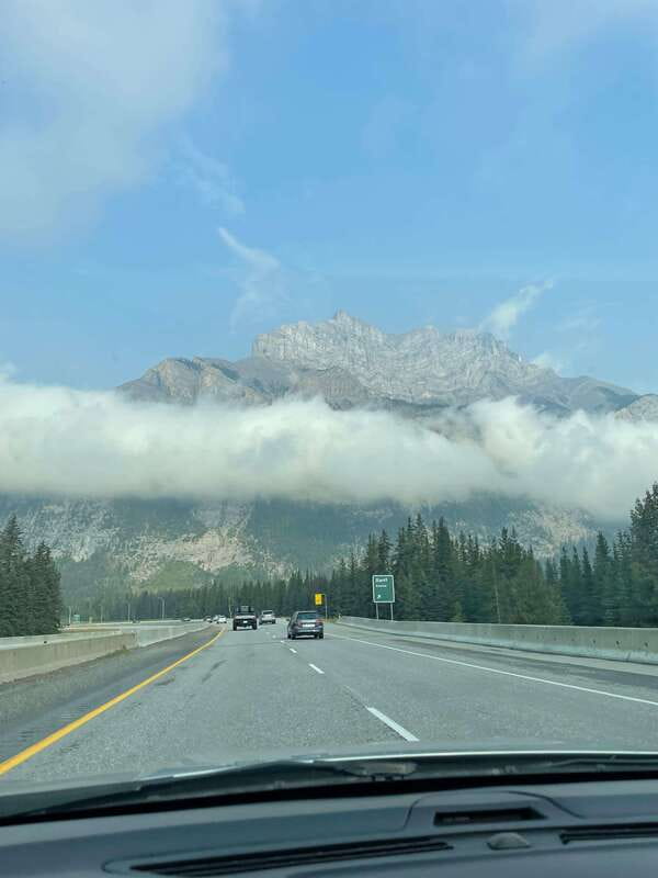 From Calgary: Banff, Moraine Lake and Lake Louise Tour - Banff Avenue gives you 75 minutes