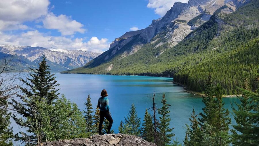 From Calgary/Canmore: Banff National Park Premium Day Trip - What the guides add to the day