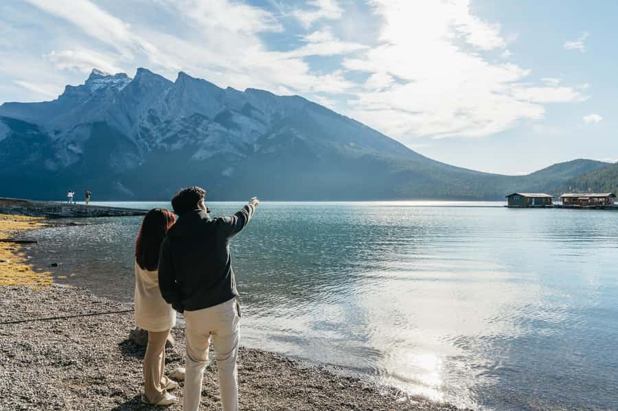 From Calgary: Private Banff National Park Day Trip - Banff town, Bow Falls, and Surprise Corner