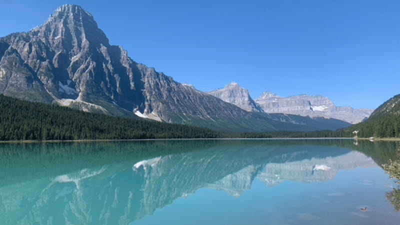 From Canmore/Banff: Icefields Parkway Experience - Why the Icefields Parkway works best with a guide