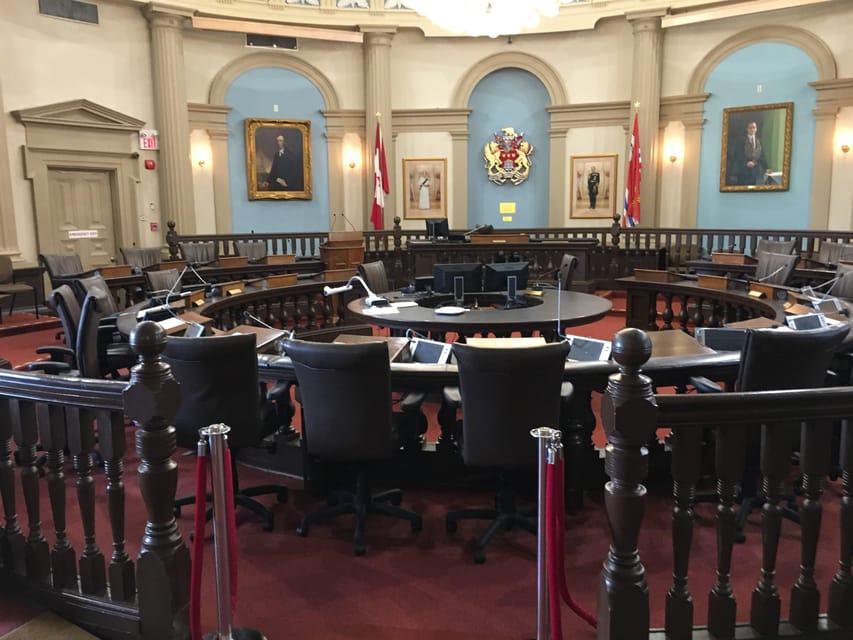 From Montreal: Kingston City Day Trip & 1000 Island Cruise - Free Time in Downtown Kingston