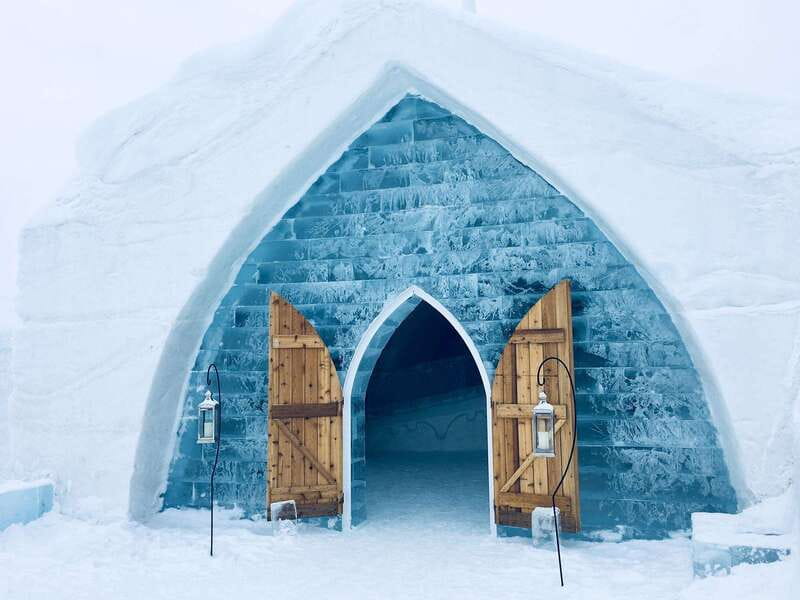 From Montreal: Quebec City & Montmorency Falls Full Day Trip - Handling weather, crowds, and guide communication