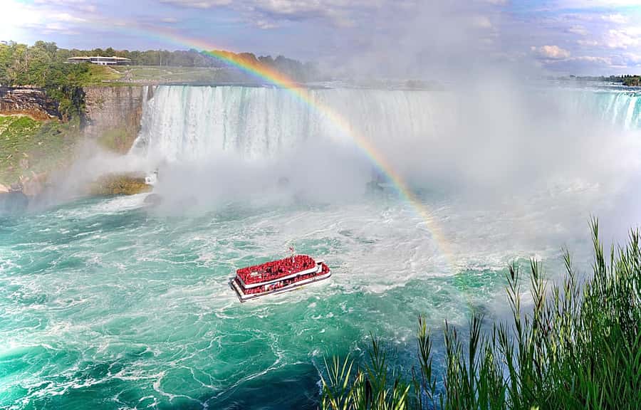 From Toronto: Niagara Falls Tour + Boat Ride and/or Journey - Key points at a glance