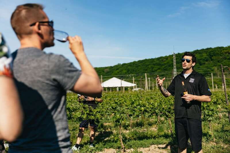 From Toronto: Niagara Falls + Winery, Cruise, & Lunch Option - Table Rock and the practical side of Niagara