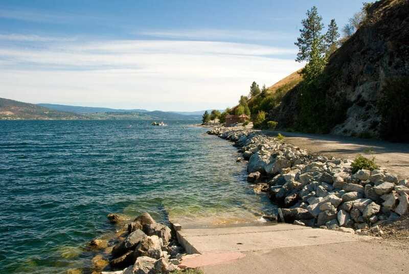 From Vancouver: 4-Day Kamloops, Yoho and Banff National Park - The guide and language question