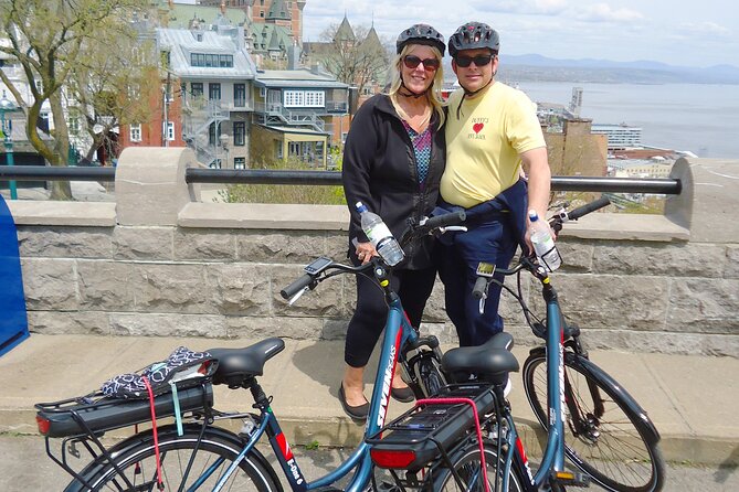 Full-Day Electric Bike Rental in Québec City with Itineraries - Riding through Old Town at your own pace