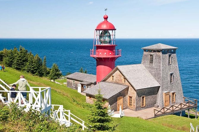 Gaspe 3–DAY Trip - Transport, guides, and group size