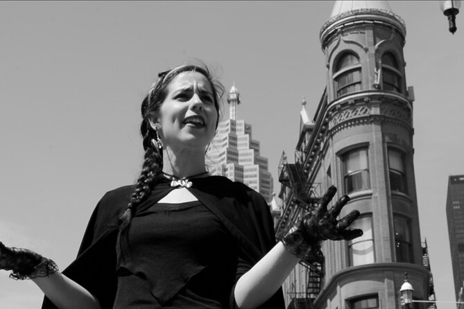 Ghost Tour of Toronto Original Haunted Walk - The guides make or break the evening