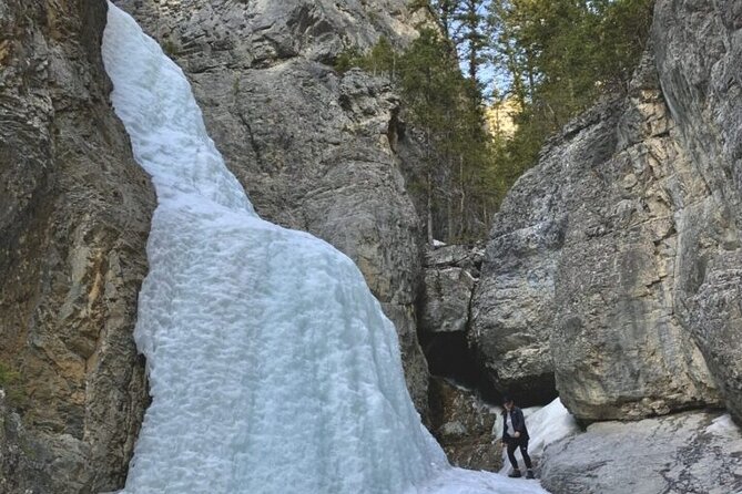 Grassi Lake and Grotto Canyon Hiking Calgary/Canmore/Banff - Should you book the Grassi Lakes and Grotto Canyon tour?