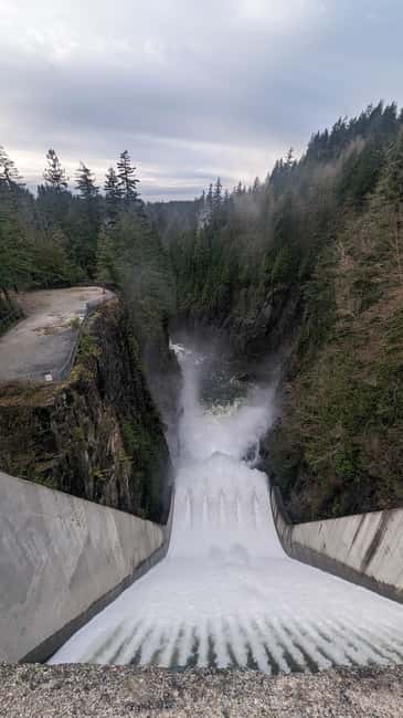 Grouse Mnt+StanleyPark+Hatchery+Cleveland Dam+LynnCanyonTOUR - Stanley Park closes the loop with city and harbor views