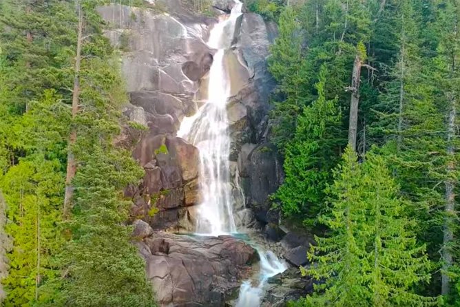 Guided Sightseeing Tour in Vancouver, Shannon Falls and Whistler - Horseshoe Bay gives you a quick look at Howe Sound