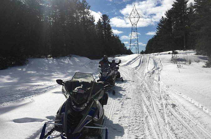Guided Snowmobile Tours - How the weather policy affects your plans