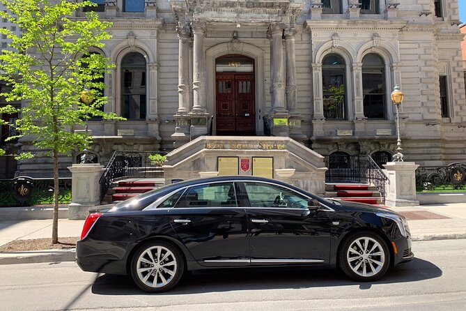 Half day private city tour - Old Montreal, City Hall, and Place Jacques Cartier