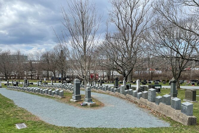 Half Day Small Group Tour in Peggy's Cove and Titanic Cemetery - Weather, clothing, and timing advice