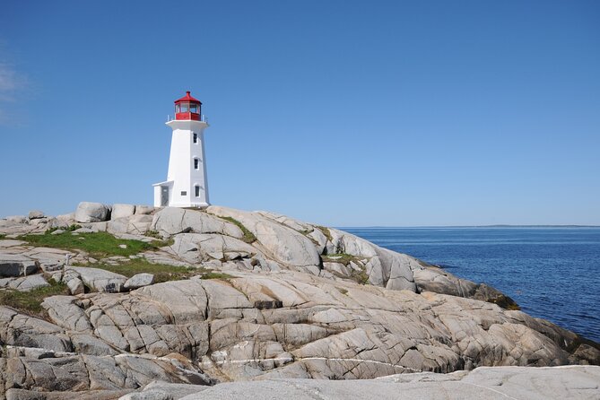 Half Day Small Group Tour in Peggy's Cove and Titanic Cemetery - On the road from Halifax to St. Margaret’s Bay