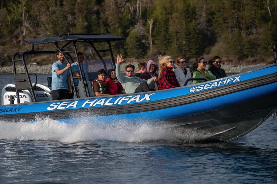 Halifax: 50-Minute Boat Tour of the Harbour - Five things to know before you board