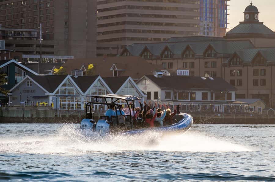 Halifax: 50-Minute Boat Tour of the Harbour - What to bring and what to leave behind