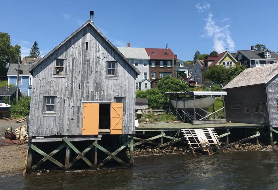Halifax: Peggy's Cove, Lunenburg, and Annapolis Valley Tour - The drive toward Annapolis Valley