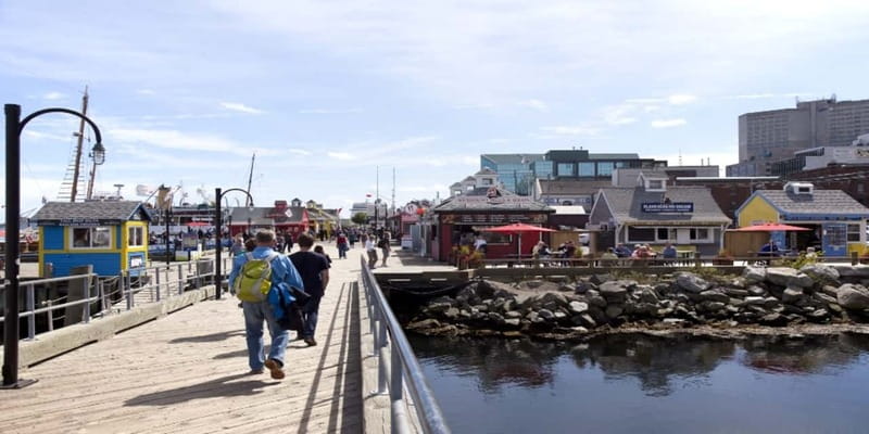 Halifax: Small Group Walking Tour with Citadel & Museum - Is $94 a fair price?