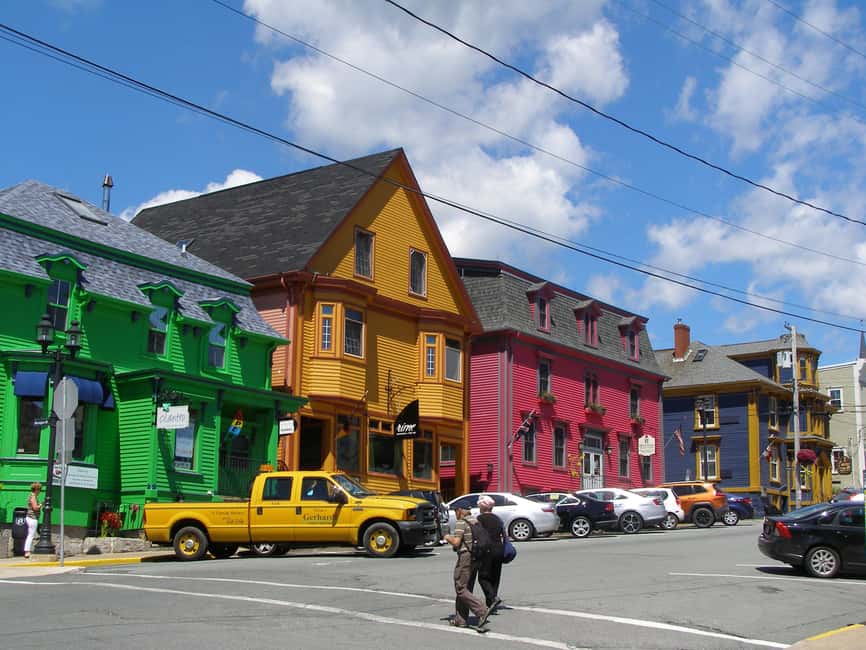 Halifax: South Coast Nova Scotia Private Day Tour - Mahone Bay’s churches and harbor