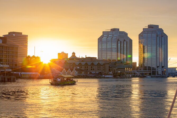 Halifax Sunset Cruise Ft. a Live Musician - What this Halifax cruise is really like