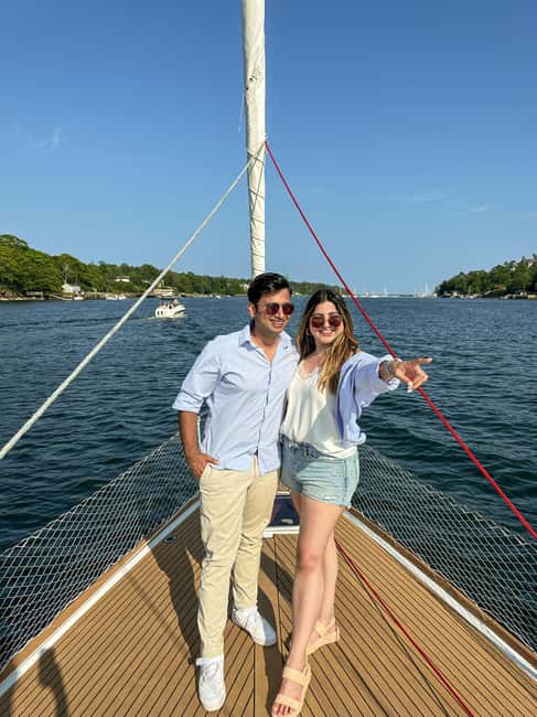 Halifax: Sunset Wine and Cheese Sailboat Cruise - George’s Island and the First Harbor Views