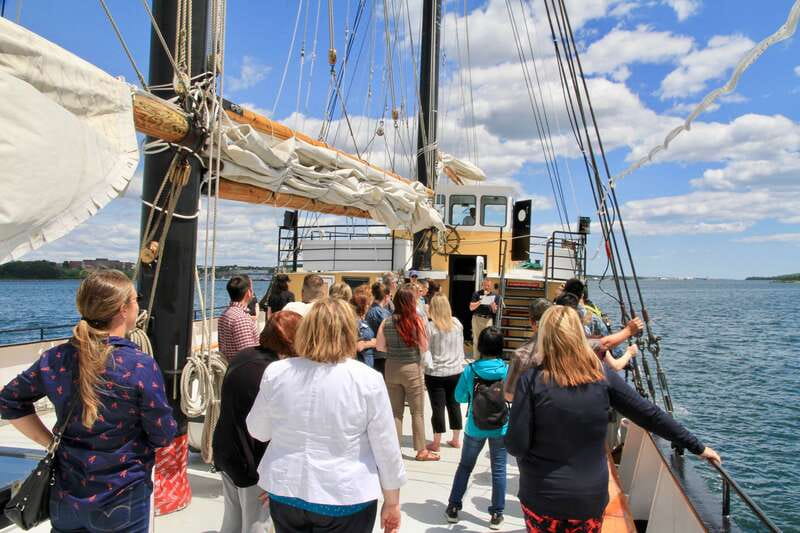 Halifax: Tall Ship Harbor Sailing Cruise with Live Music - Starting at Cable Wharf on Lower Water Street