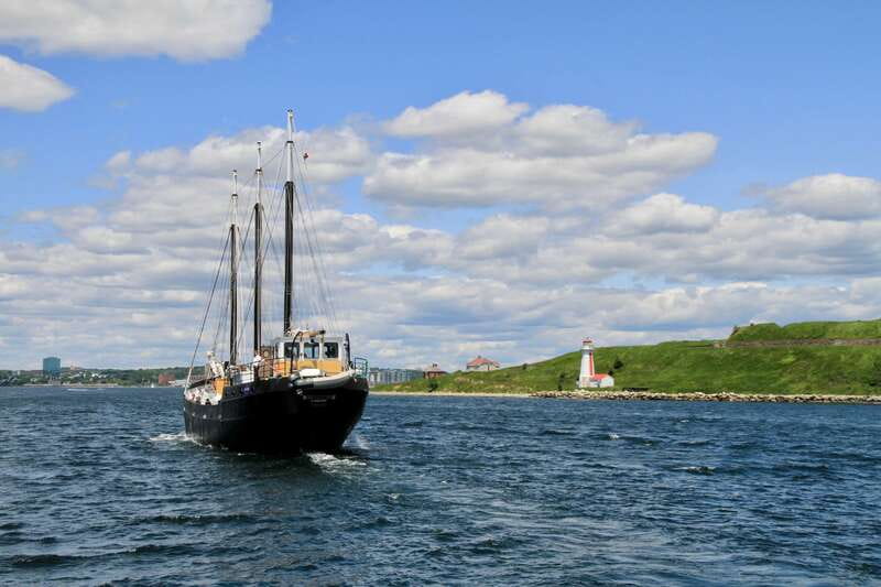 Halifax: Tall Ship Harbor Sailing Cruise with Live Music - Raising the Silva’s Largest Sails