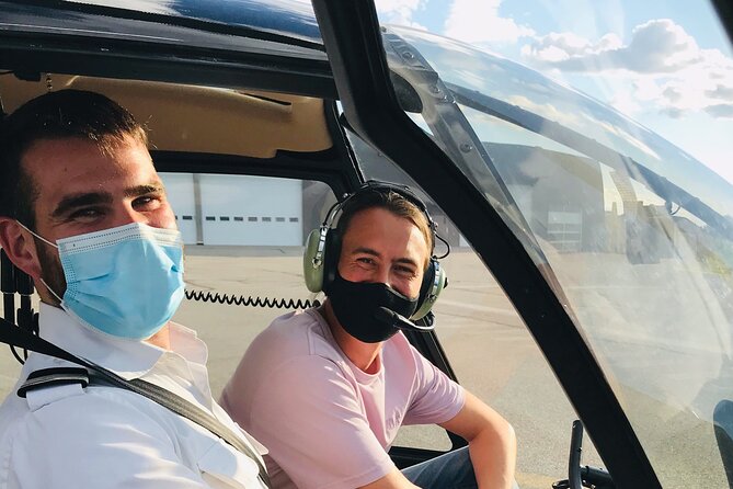 Helicopter Tour Over Montreal - From Saint-Hubert to the Montreal skyline