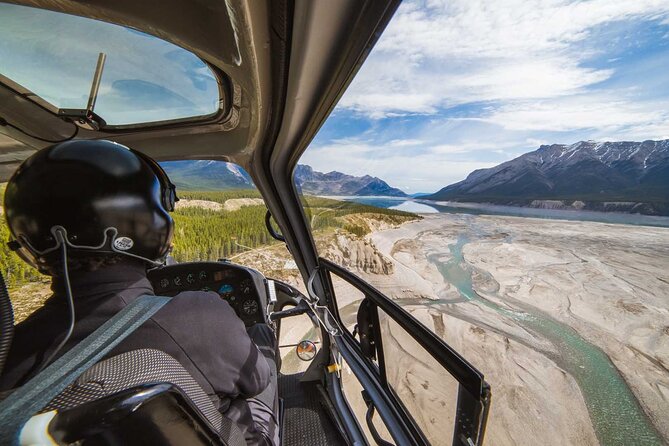 Helicopter Tour over the Canadian Rockies - The final descent over Abraham Lake