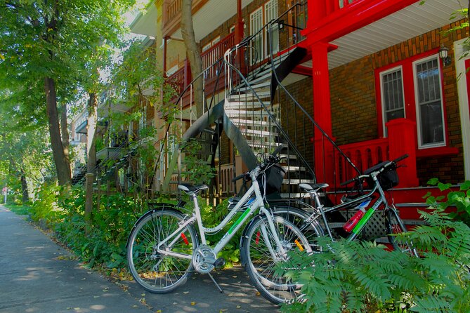 Historical Lower Town & Neighborhoods Bike Tour - Along the St. Charles River