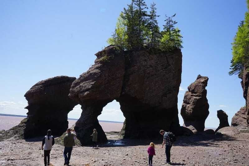 Hopewell Cape: Hopewell Rocks Admission - Plan around the six-hour change