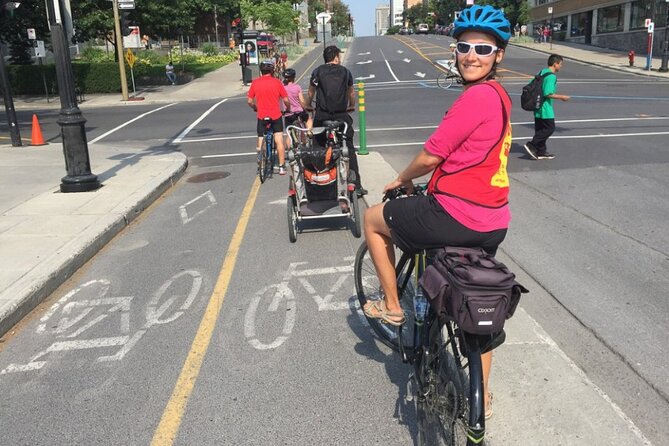 Independent Tour of Montreal by Bike - What the Bike Package Includes
