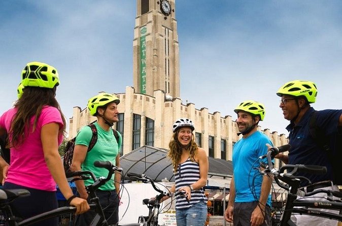 Independent Tour of Montreal by Bike - What Could Be Better