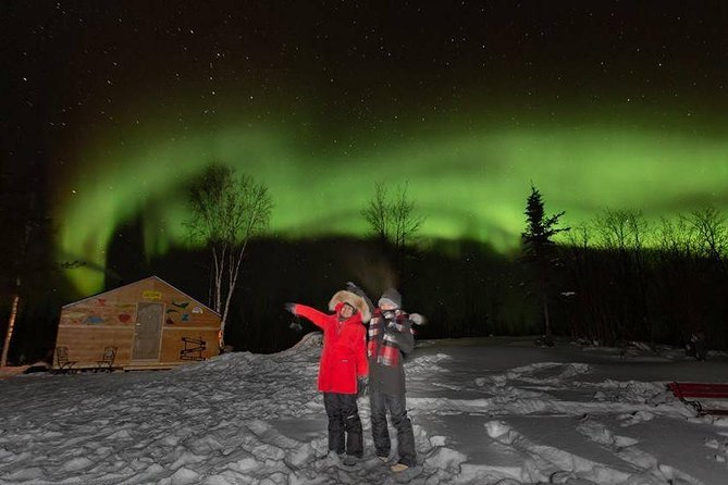 Intimate Aurora Tours Cozy Cabin Bucket List - Inside the cozy cabin